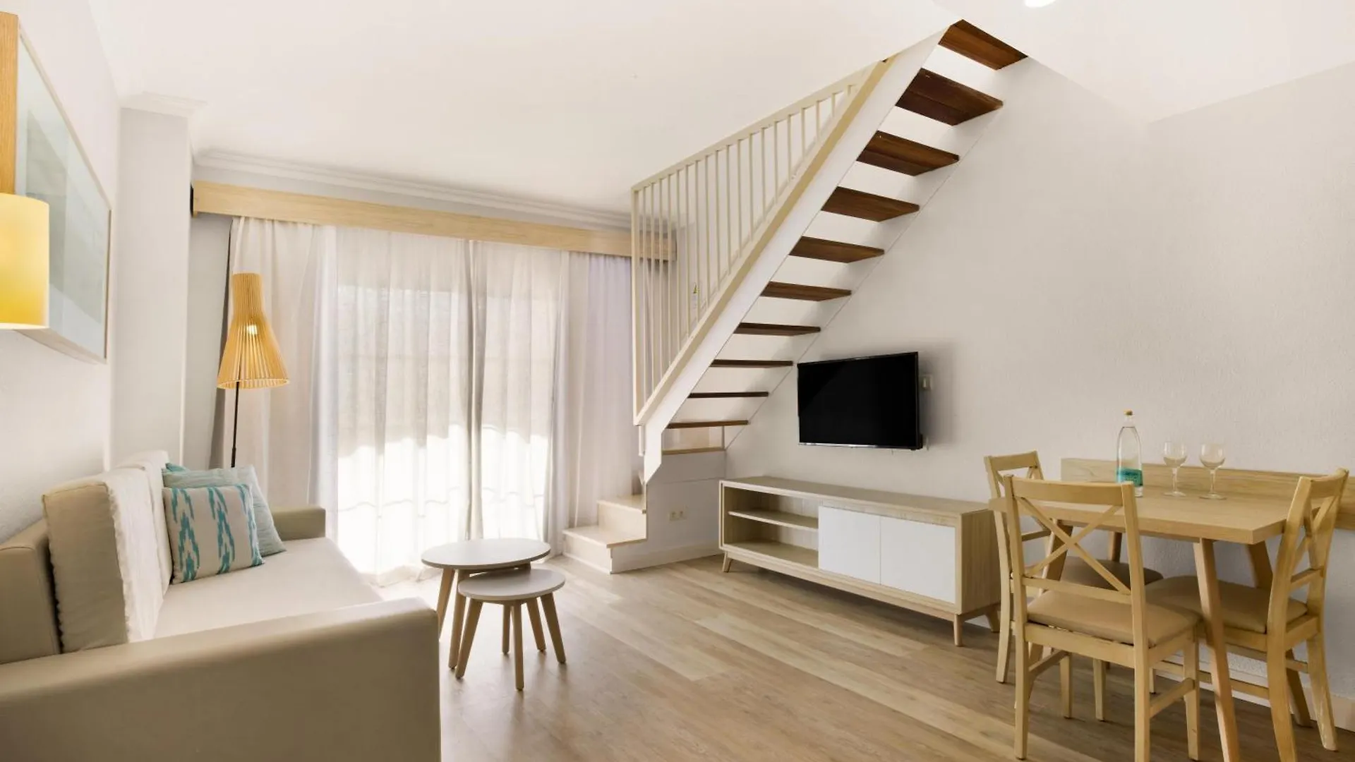 Viva Cala Mesquida Resort & Spa 4*, Cala Mesquida (Mallorca) Spain