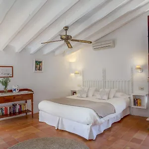 Hotel Es Castell, Binibona